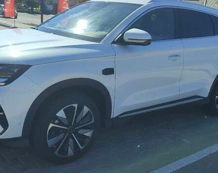 Белый БИД Song Plus, объемом двигателя 0 л и пробегом 24 тыс. км за 27800 $, фото 13 на Automoto.ua