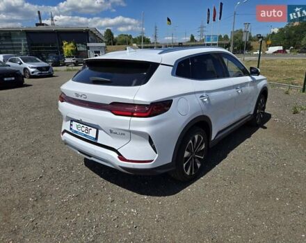 Белый БИД Song Plus, объемом двигателя 0 л и пробегом 1 тыс. км за 26888 $, фото 4 на Automoto.ua