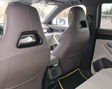 Белый БИД Song Plus, объемом двигателя 0 л и пробегом 1 тыс. км за 27000 $, фото 10 на Automoto.ua