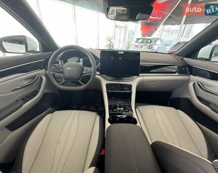 Белый БИД Song Plus, объемом двигателя 0 л и пробегом 1 тыс. км за 28500 $, фото 21 на Automoto.ua