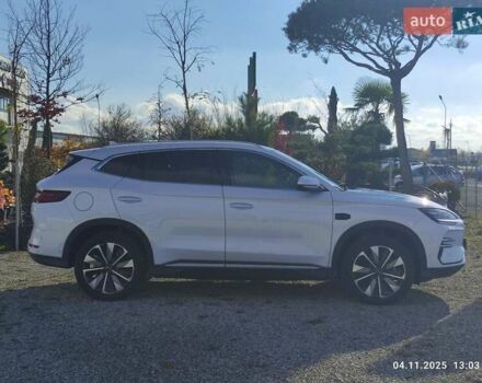 Белый БИД Song Plus, объемом двигателя 0 л и пробегом 2 тыс. км за 28900 $, фото 3 на Automoto.ua