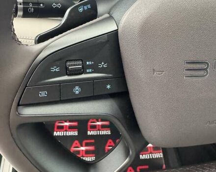 Белый БИД Song Plus, объемом двигателя 0 л и пробегом 1 тыс. км за 28500 $, фото 23 на Automoto.ua