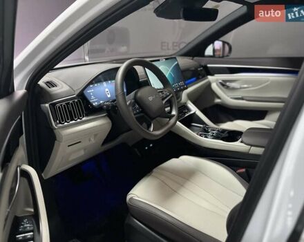 Белый БИД Song Plus, объемом двигателя 0 л и пробегом 1 тыс. км за 27000 $, фото 6 на Automoto.ua