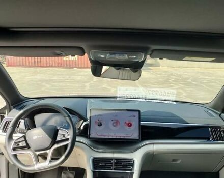 Бежевый БИД Song Plus, объемом двигателя 1.5 л и пробегом 13 тыс. км за 28500 $, фото 8 на Automoto.ua