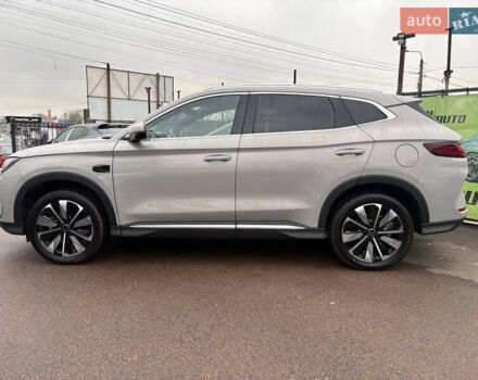 Бежевий БІД Song Plus, об'ємом двигуна 0 л та пробігом 1 тис. км за 27800 $, фото 5 на Automoto.ua