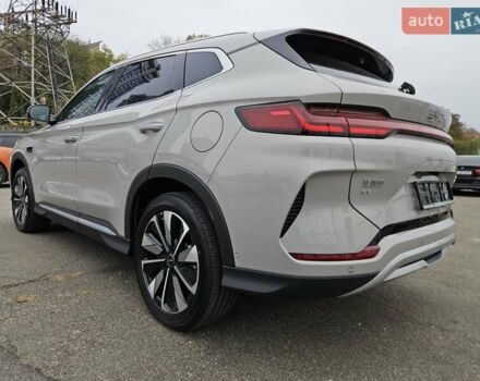 Бежевый БИД Song Plus, объемом двигателя 0 л и пробегом 1 тыс. км за 28900 $, фото 2 на Automoto.ua