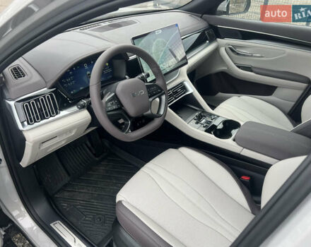 Бежевый БИД Song Plus, объемом двигателя 0 л и пробегом 1 тыс. км за 30000 $, фото 8 на Automoto.ua