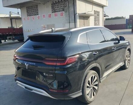 Черный БИД Song Plus, объемом двигателя 1.5 л и пробегом 23 тыс. км за 28500 $, фото 3 на Automoto.ua