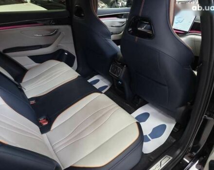 БИД Song Plus, объемом двигателя 0 л и пробегом 13 тыс. км за 27500 $, фото 29 на Automoto.ua