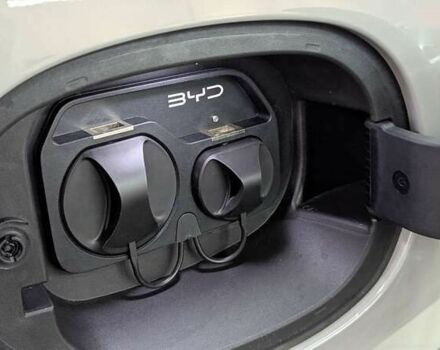 БИД Song Plus, объемом двигателя 0 л и пробегом 3 тыс. км за 26999 $, фото 2 на Automoto.ua