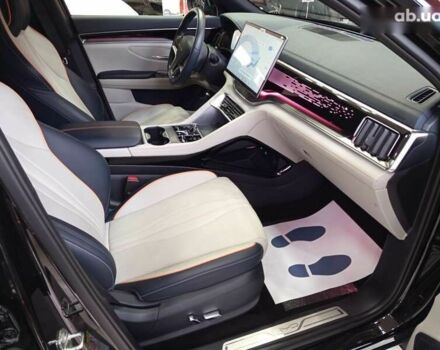 БИД Song Plus, объемом двигателя 0 л и пробегом 13 тыс. км за 27500 $, фото 21 на Automoto.ua