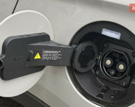 БИД Song Plus, объемом двигателя 0 л и пробегом 0 тыс. км за 28600 $, фото 14 на Automoto.ua