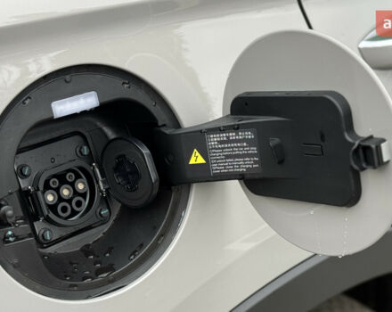 БИД Song Plus, объемом двигателя 0 л и пробегом 0 тыс. км за 28600 $, фото 13 на Automoto.ua