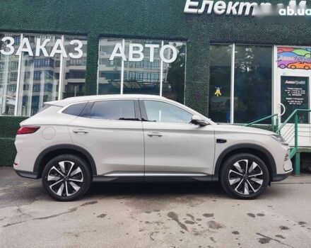 БИД Song Plus, объемом двигателя 0 л и пробегом 1 тыс. км за 25998 $, фото 4 на Automoto.ua