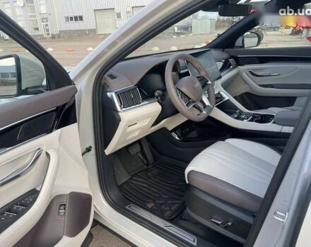 БИД Song Plus, объемом двигателя 0 л и пробегом 1 тыс. км за 25800 $, фото 9 на Automoto.ua