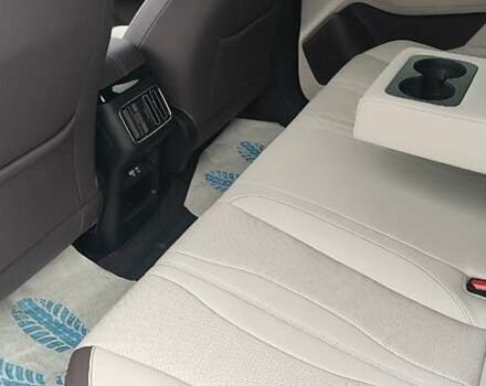 Сірий БІД Song Plus, об'ємом двигуна 0 л та пробігом 10 тис. км за 27000 $, фото 9 на Automoto.ua