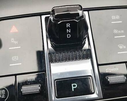 Сірий БІД Song Plus, об'ємом двигуна 0 л та пробігом 10 тис. км за 27000 $, фото 10 на Automoto.ua