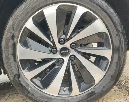 Сірий БІД Song Plus, об'ємом двигуна 1.5 л та пробігом 19 тис. км за 28500 $, фото 7 на Automoto.ua