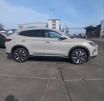 Серый БИД Song Plus, объемом двигателя 0 л и пробегом 1 тыс. км за 30000 $, фото 2 на Automoto.ua