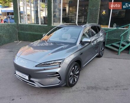 Серый БИД Song Plus, объемом двигателя 0 л и пробегом 6 тыс. км за 27800 $, фото 2 на Automoto.ua