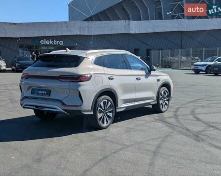 Серый БИД Song Plus, объемом двигателя 1.5 л и пробегом 1 тыс. км за 30500 $, фото 8 на Automoto.ua