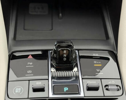 Серый БИД Song Plus, объемом двигателя 0 л и пробегом 1 тыс. км за 30500 $, фото 20 на Automoto.ua