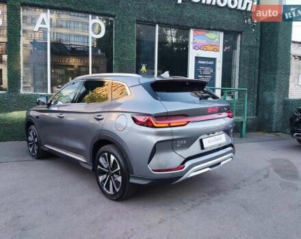 Серый БИД Song Plus, объемом двигателя 0 л и пробегом 6 тыс. км за 27800 $, фото 5 на Automoto.ua