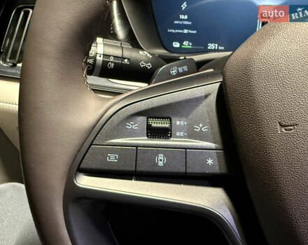 Сірий БІД Song Plus, об'ємом двигуна 0 л та пробігом 1 тис. км за 27800 $, фото 41 на Automoto.ua