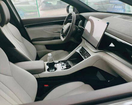 Серый БИД Song Plus, объемом двигателя 0 л и пробегом 1 тыс. км за 27200 $, фото 2 на Automoto.ua