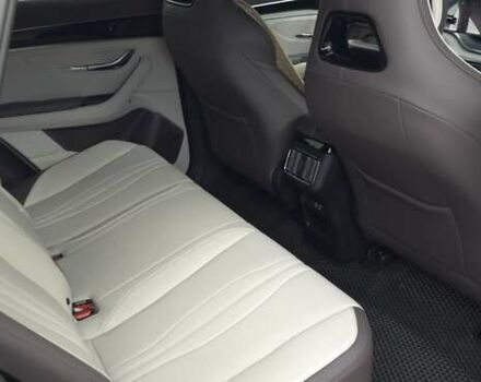 Серый БИД Song Plus, объемом двигателя 0 л и пробегом 3 тыс. км за 24500 $, фото 2 на Automoto.ua