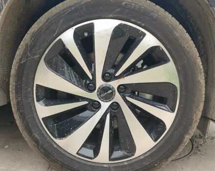 БИД Song Plus 2024 в Киеве на Automoto.ua Синий БИД Song Plus, объемом двигателя 1.5 л и пробегом 25 тыс. км за 28500 $, фото 6 на Automoto.ua