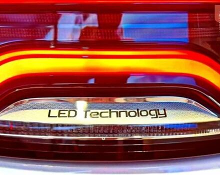 Белый БИД Tang, объемом двигателя 0 л и пробегом 4 тыс. км за 39900 $, фото 3 на Automoto.ua