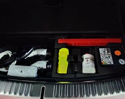 Белый БИД Tang, объемом двигателя 0 л и пробегом 4 тыс. км за 39900 $, фото 17 на Automoto.ua