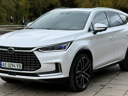 БИД Tang 2021 в Желтых Водах на Automoto.ua Белый БИД Tang, объемом двигателя 0 л и пробегом 75 тыс. км за 28900 $, фото 1 на Automoto.ua