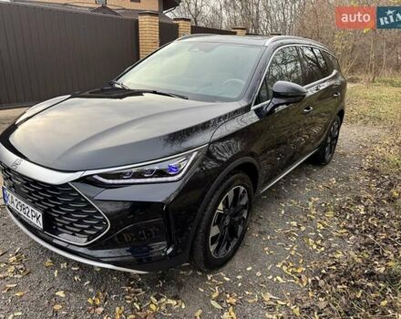 Черный БИД Tang, объемом двигателя 1.5 л и пробегом 17 тыс. км за 35900 $, фото 6 на Automoto.ua