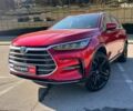 Красный БИД Tang, объемом двигателя 2 л и пробегом 7 тыс. км за 41490 $, фото 1 на Automoto.ua