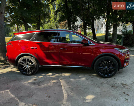 Красный БИД Tang, объемом двигателя 2 л и пробегом 20 тыс. км за 38930 $, фото 3 на Automoto.ua