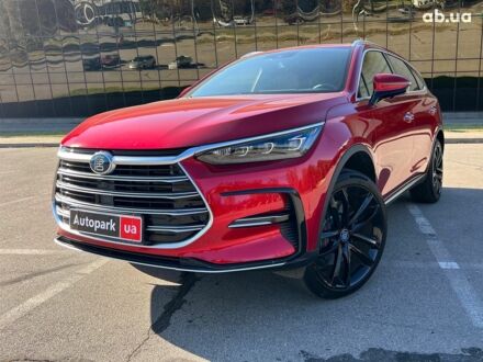 БИД Tang 2021 в Запорожье на Automoto.ua Красный БИД Tang, объемом двигателя 2 л и пробегом 7 тыс. км за 41490 $, фото 1 на Automoto.ua