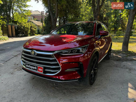 БИД Tang 2021 в Киеве на Automoto.ua Красный БИД Tang, объемом двигателя 2 л и пробегом 20 тыс. км за 38930 $, фото 1 на Automoto.ua