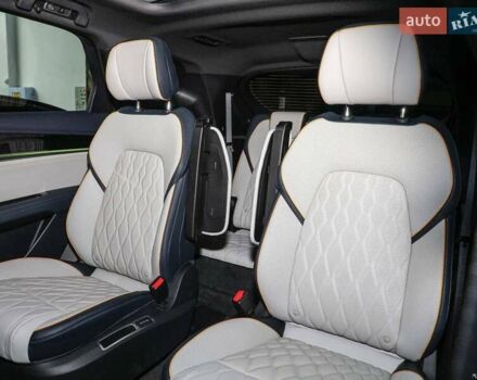 БИД Tang, объемом двигателя 0 л и пробегом 1 тыс. км за 36849 $, фото 38 на Automoto.ua