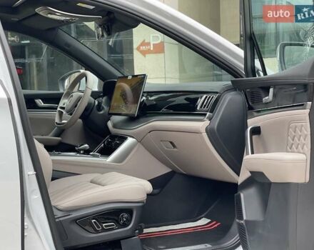 БИД Tang, объемом двигателя 1.5 л и пробегом 3 тыс. км за 35500 $, фото 7 на Automoto.ua