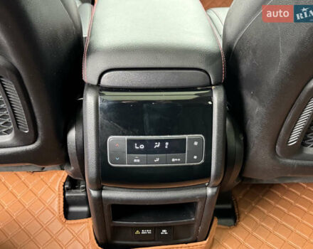 Серый БИД Tang, объемом двигателя 2 л и пробегом 42 тыс. км за 33500 $, фото 18 на Automoto.ua