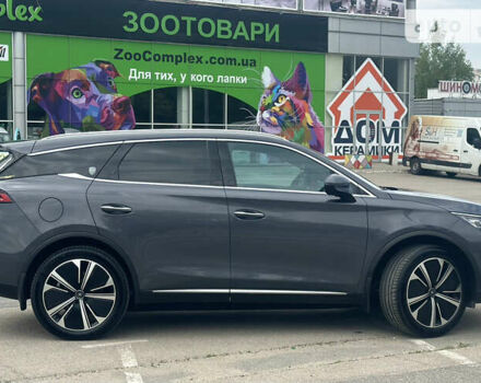 Серый БИД Tang, объемом двигателя 0 л и пробегом 22 тыс. км за 45900 $, фото 7 на Automoto.ua