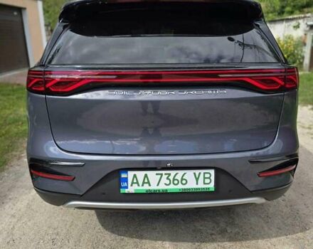 Серый БИД Tang, объемом двигателя 0 л и пробегом 33 тыс. км за 33000 $, фото 3 на Automoto.ua
