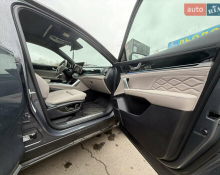 Серый БИД Tang, объемом двигателя 0 л и пробегом 33 тыс. км за 37000 $, фото 8 на Automoto.ua