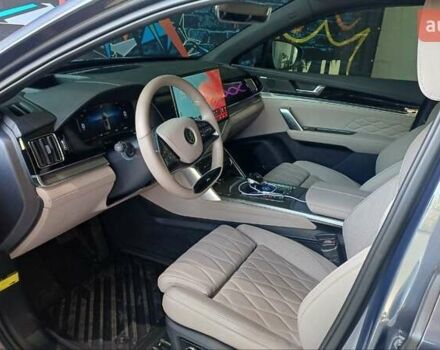 Серый БИД Tang, объемом двигателя 0 л и пробегом 23 тыс. км за 37499 $, фото 8 на Automoto.ua