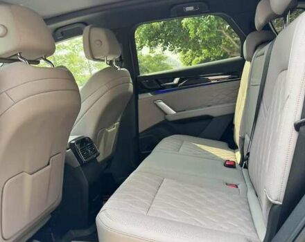 Серый БИД Tang, объемом двигателя 1.5 л и пробегом 2 тыс. км за 38899 $, фото 7 на Automoto.ua
