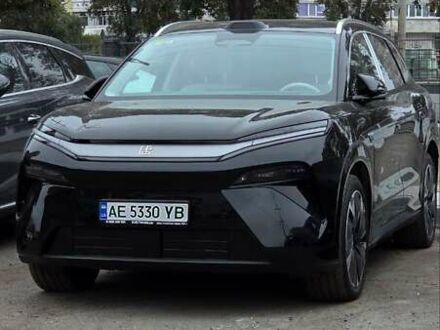 БИД Tang L 2025 в Днепре (Днепропетровске) на Automoto.ua Черный БИД Tang L, объемом двигателя 0 л и пробегом 1 тыс. км за 43000 $, фото 1 на Automoto.ua