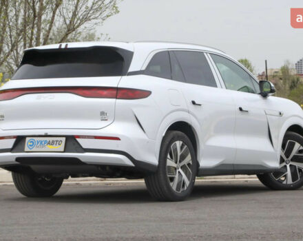 БИД Tang L, объемом двигателя 1.5 л и пробегом 0 тыс. км за 45200 $, фото 10 на Automoto.ua