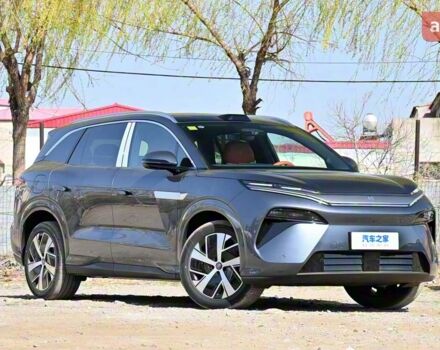 БІД Tang L 2025 року купити нове авто БІД Tang L 2025 року від офіційного дилера 4Колеса БІД фото